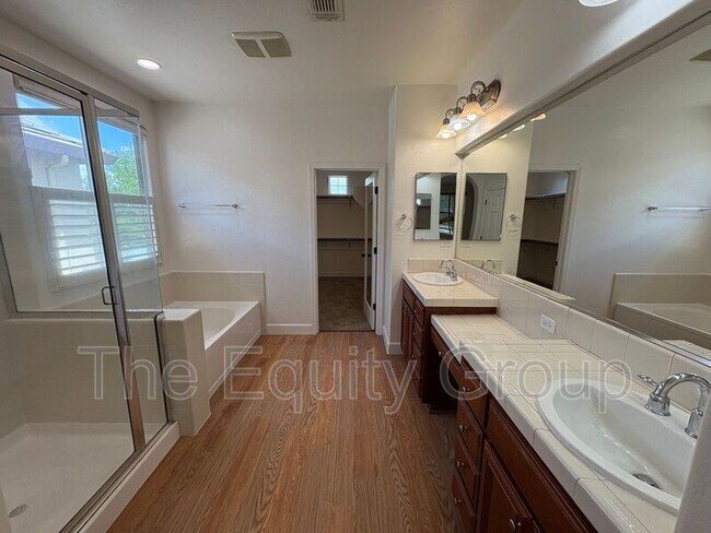 Building Photo - 3047 W Harold Ct