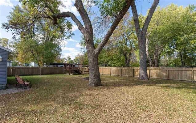 Building Photo - 906 Point Pleasant Rd