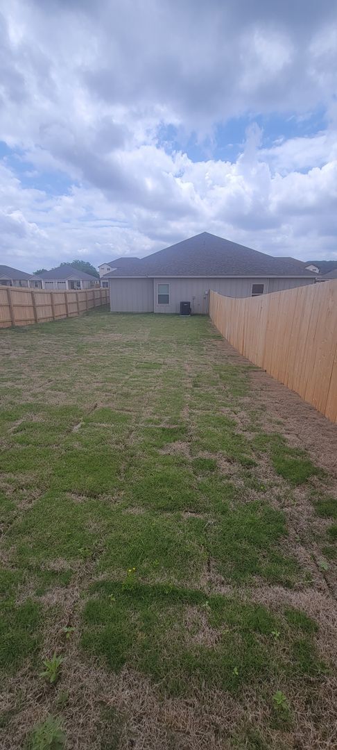 Building Photo - New Construction Duplex Available Now