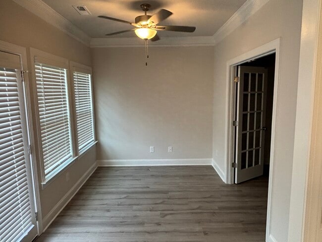 Building Photo - 1541 Barnstable Ct