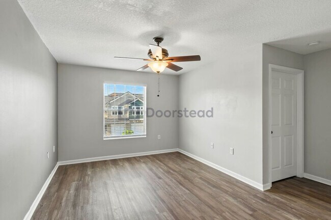 Building Photo - 74 Moultrie Village Ln