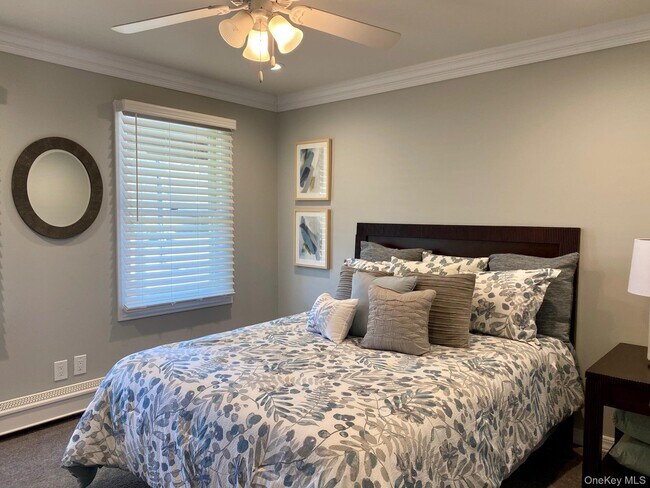 Building Photo - 82 Park Ave