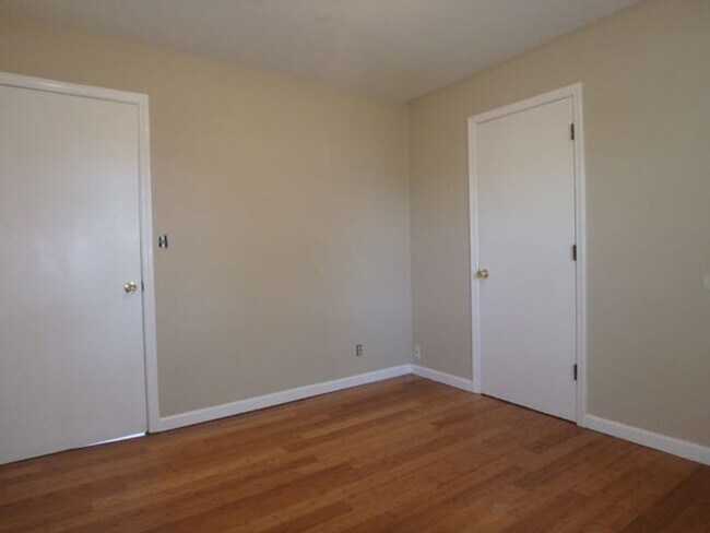 Building Photo - Nice 3 Bedroom Country House!