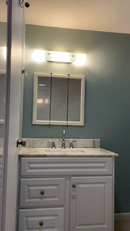 Building Photo - 3 Hook Rd