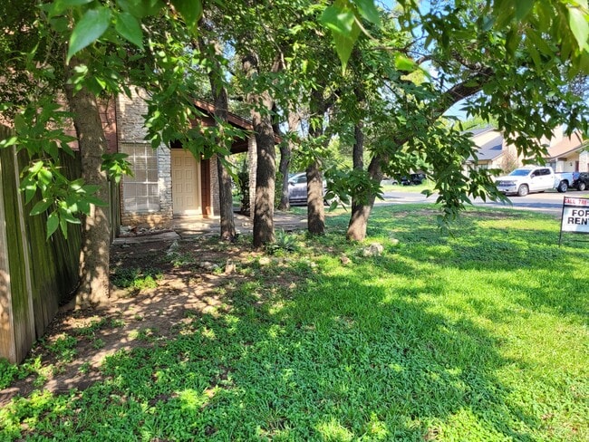 Building Photo - 8801 Clearbrook Trail