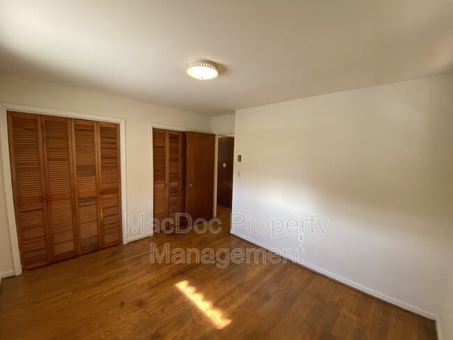 Building Photo - 5467 Potomac Dr