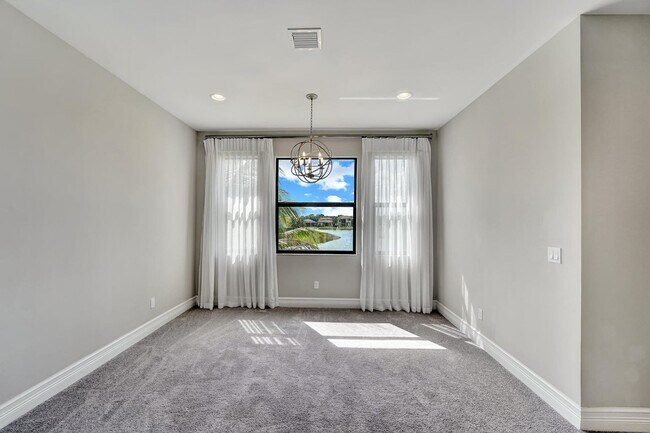 Building Photo - 16317 Cabernet Dr