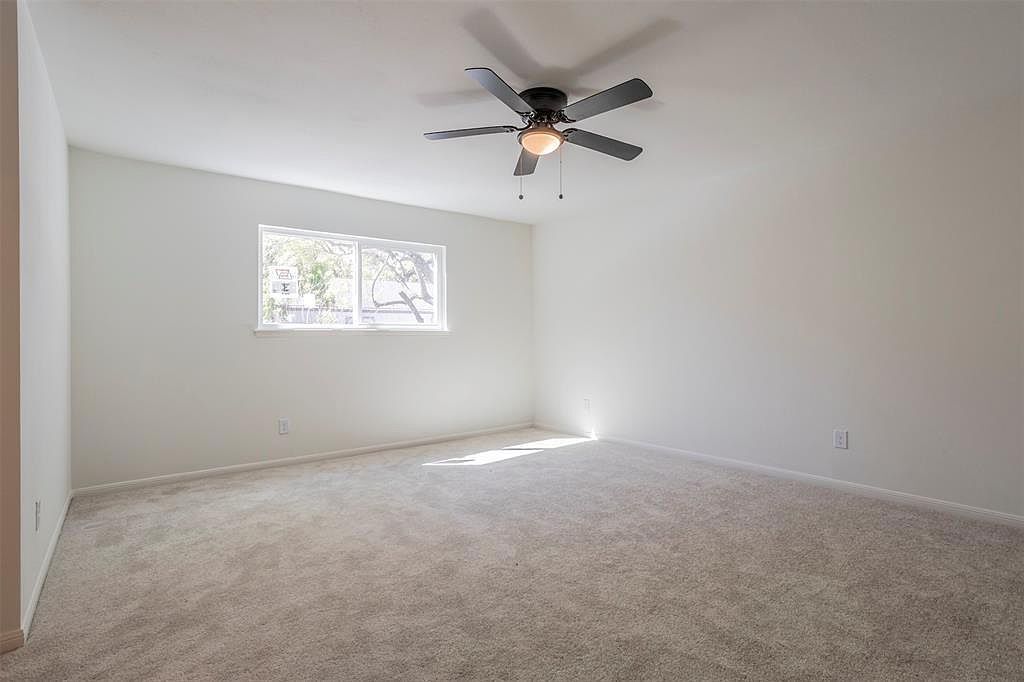 Building Photo - 14445 Misty Meadow Ln