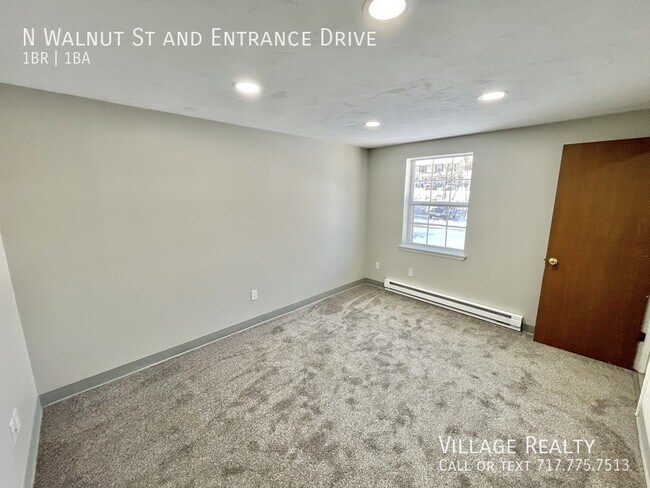 Building Photo - 312 N Walnut St