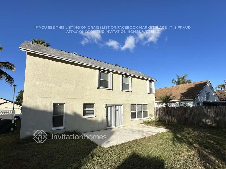 Building Photo - 5170 Foxhall Dr N