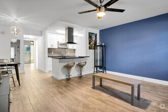 Building Photo - 310 Tilford O