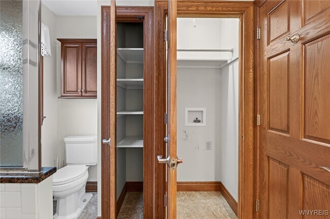 Building Photo - 3945 Lower River Rd