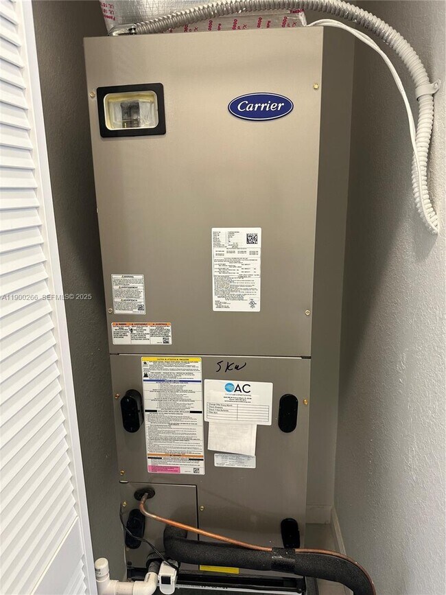 Building Photo - 23390 SW 127th Ct