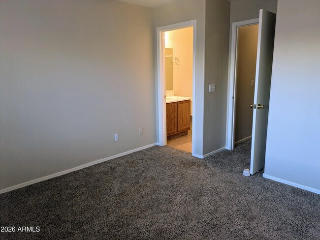 Building Photo - 15440 W Mauna Loa Ln