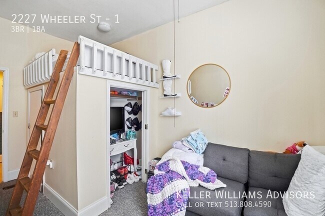 Building Photo - 2227 Wheeler St