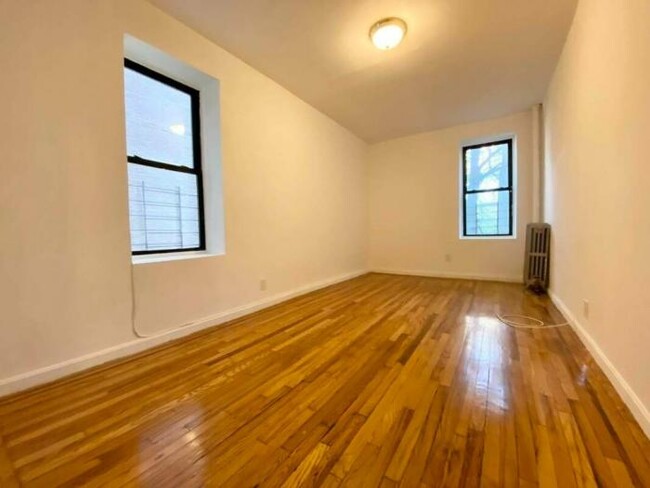 Building Photo - 1 bedroom in BRONX NY 10467