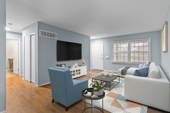Building Photo - 8561 Gulf Dr