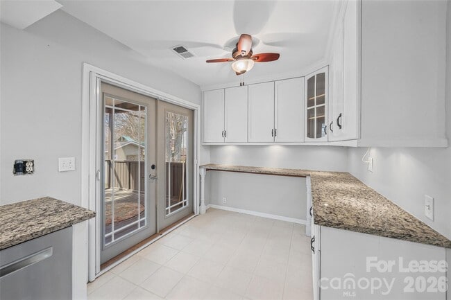 Building Photo - 11501 Winding Way Rd