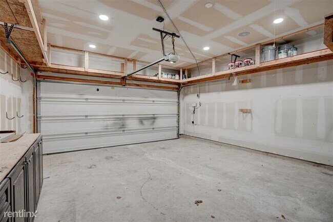 Building Photo - 230 Telluride Dr