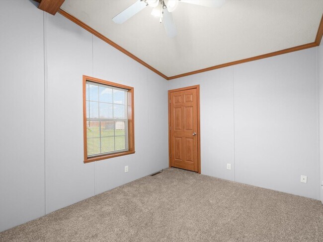 Building Photo - 13675 Woodbridge Rd