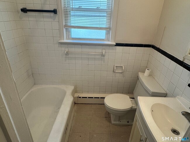 Building Photo - 631 Colorado Ave