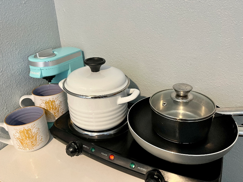 Building Photo - 5333 Longridge Ave