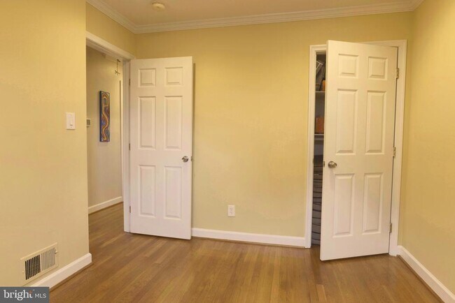 Building Photo - 11014 Troy Rd