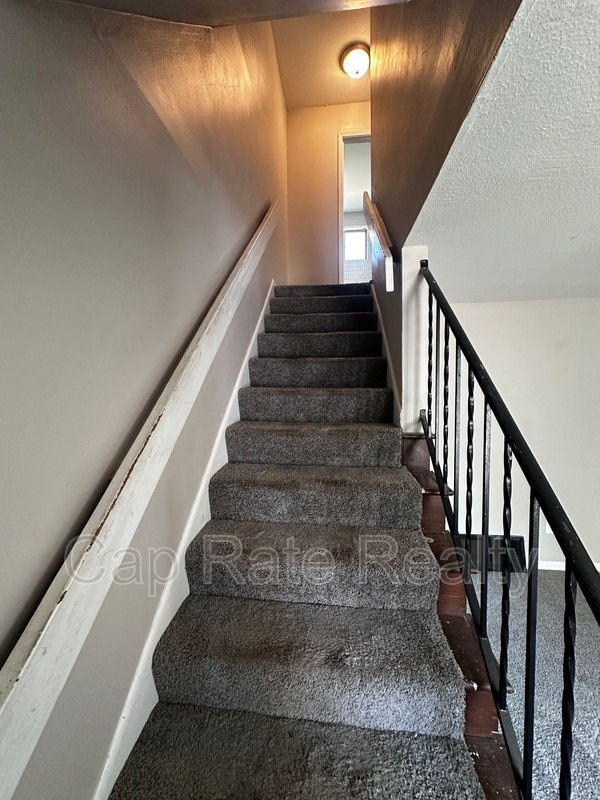 Building Photo - 1648 Smith Rd