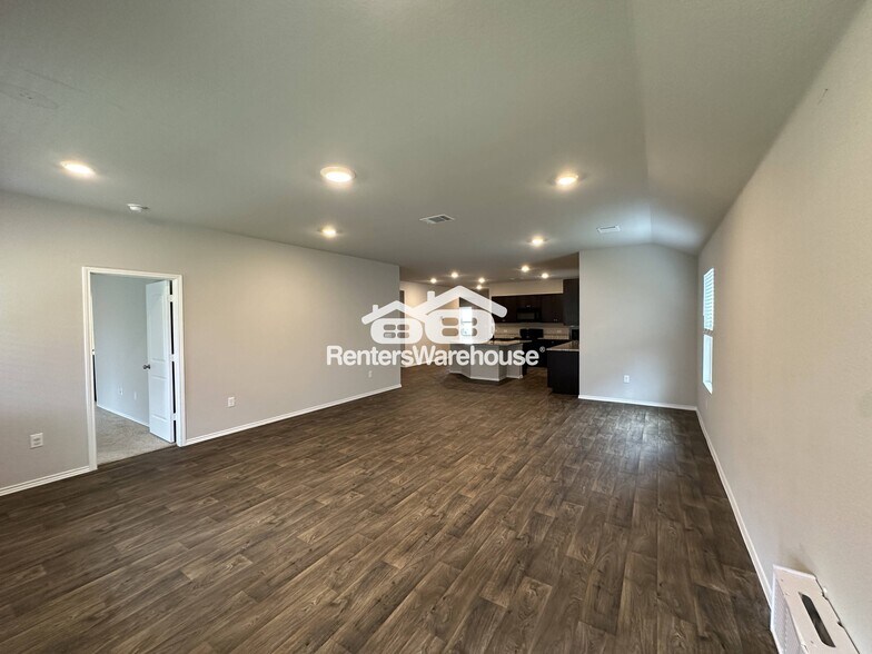 Building Photo - 5801 Berriweather Dr
