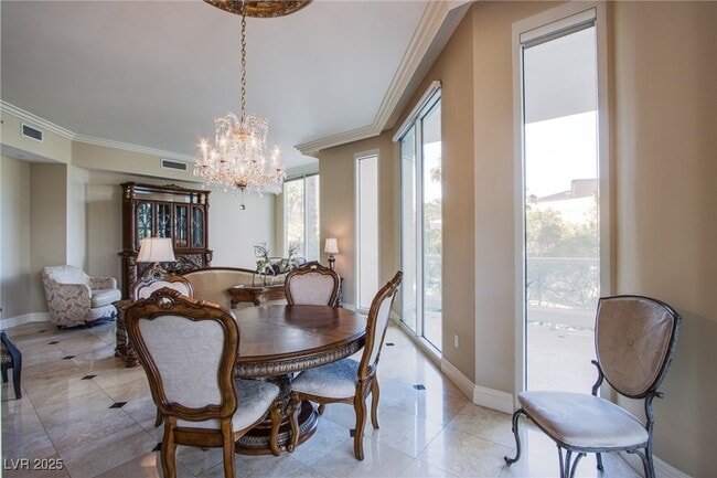 Building Photo - 2857 Paradise Rd