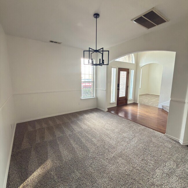 Building Photo - 4761 Avocet Dr