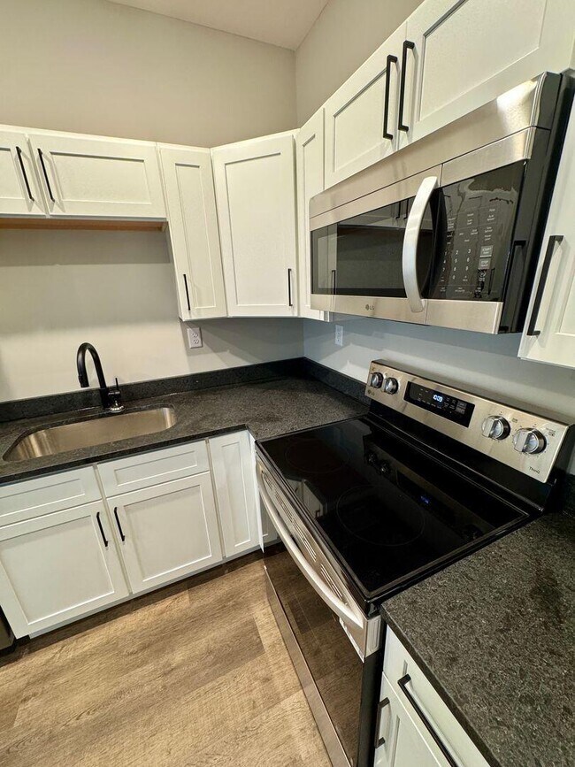Building Photo - 106 Sidewinder Dr