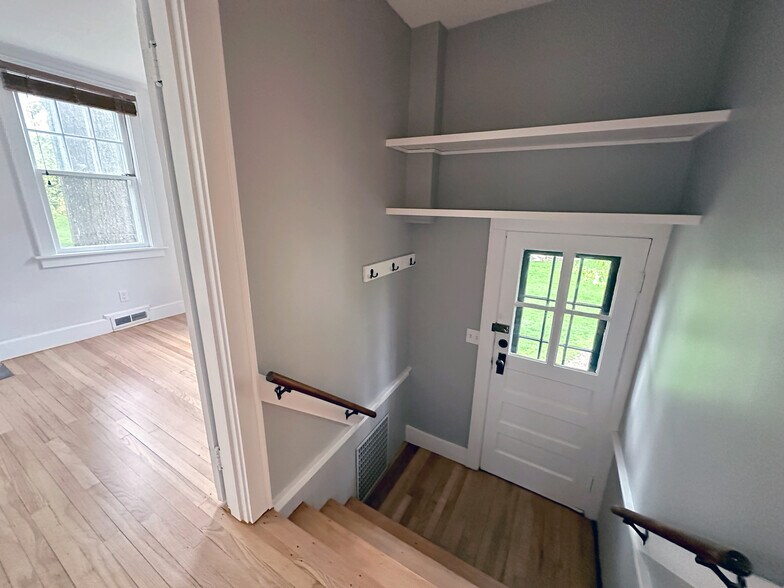 Building Photo - 111 Amity St