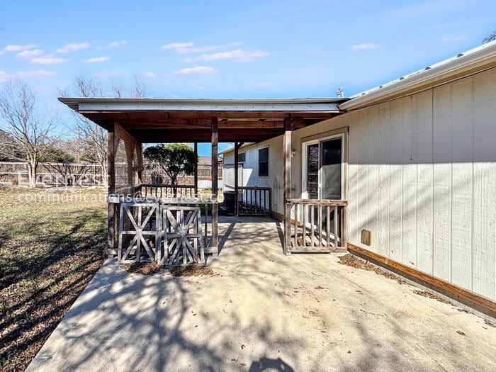 Building Photo - 208 Panther Path