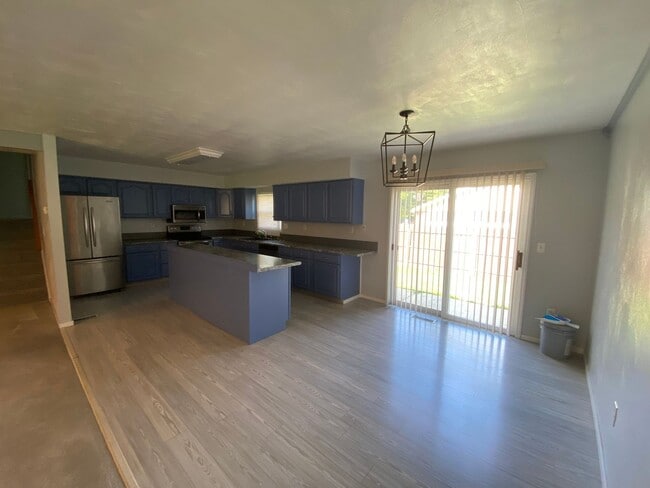 Building Photo - 4471 Ambridge Ln