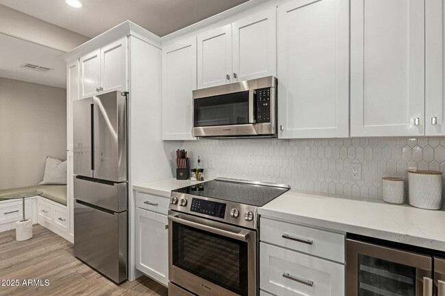 Building Photo - 20801 N 90th Pl