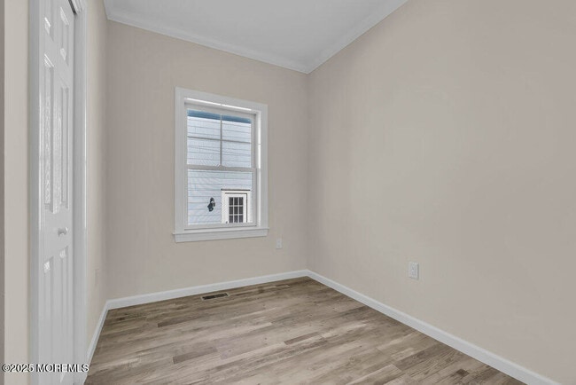 Building Photo - 1708 B St