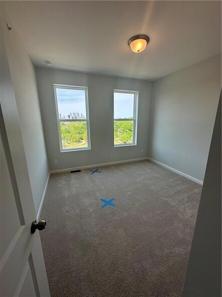 Building Photo - 352 Skylar Ct SE