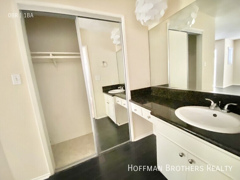 Building Photo - 1825 Butler Ave