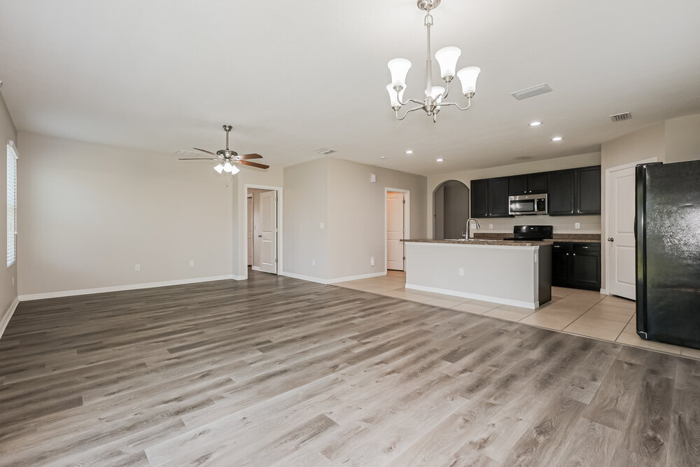 Building Photo - 36618 Goffaux Loop