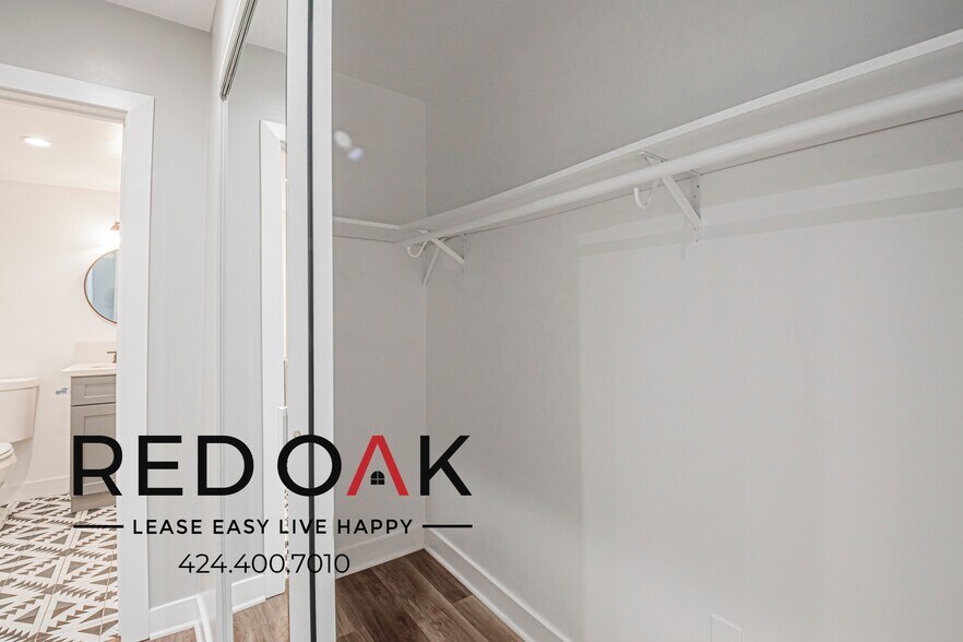 Building Photo - 3559 Percy St