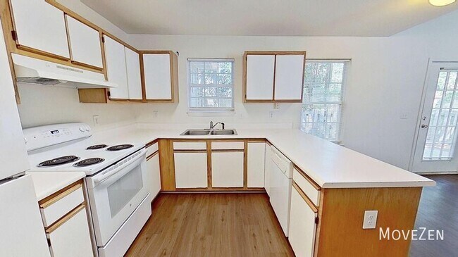 Building Photo - 307 St Rosea Rd