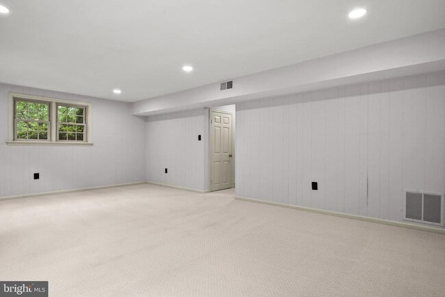 Building Photo - 6056 Morgan Ct