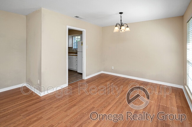 Building Photo - 21 Cullen Dr