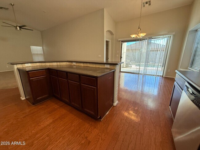 Building Photo - 14641 W Hearn Rd