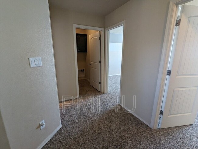 Building Photo - 2035 Ferndale Rd SE