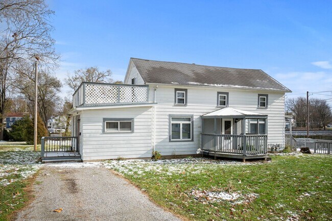 Building Photo - 7321 Ideal Ave