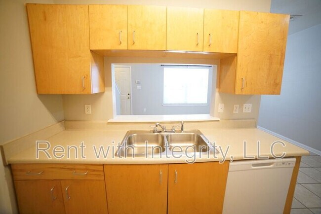 Building Photo - 2403 Hartsfield Rd