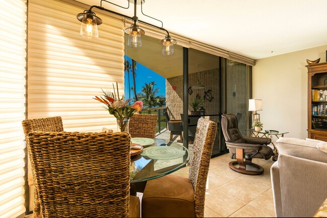 Building Photo - Maui Sunset Condo!! LOCATION, LOCATION, LOCATION!!