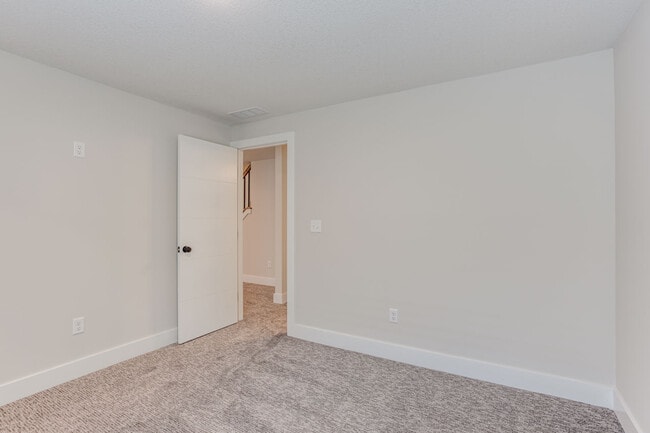 Building Photo - 3554 N Tyler Ct